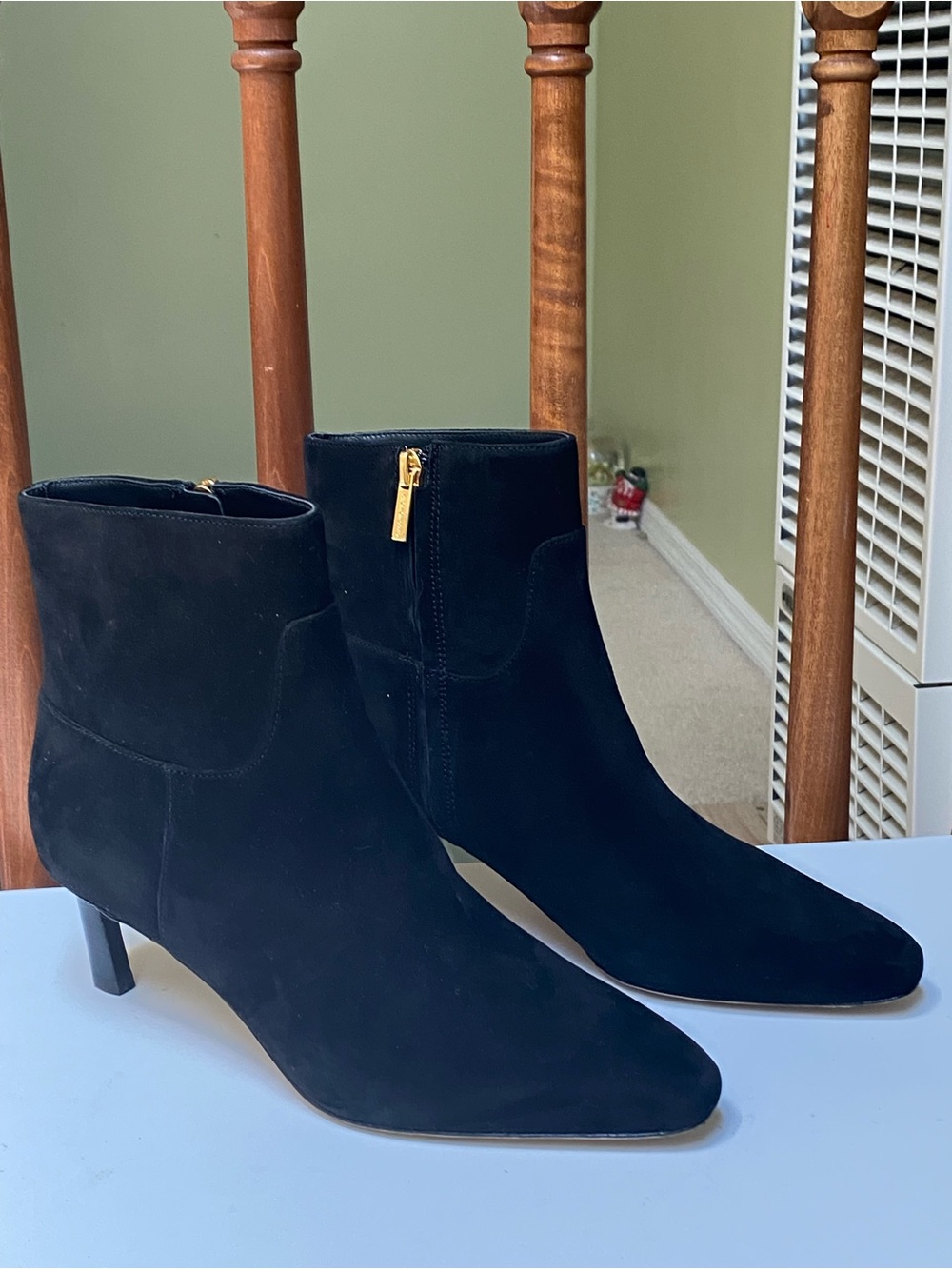Veronica Beard Black Suede  Kelby booties with Gold Zip size 7.5 women
